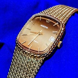 Austin Vintage Manual Wind Tank Men's Watch Gold Tone